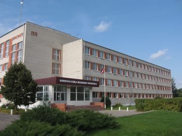 Kandavas K r a M lenbaha Vidusskola Ieguvusi 5000 Eiro Sporta Dz ves 